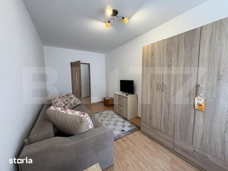 Apartament cu 3 camere decomandat în Dâmbul Rotund