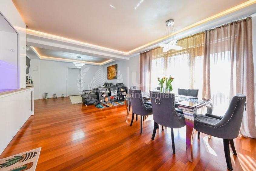 Penthouse cu 3 camere semidecomandat, mobilat în Bună Ziua