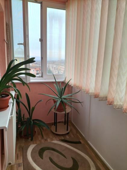 Apartament cu 2 camere decomandat în Cetate