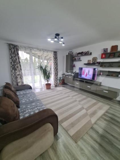 Duplex cu 5 camere cu Canalizare în Florești