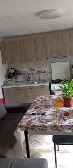 Casă cu 2 camere cu Teren 100 Mp în Est