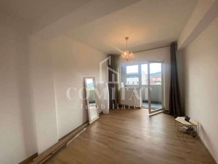 Apartament cu 2 camere decomandat în Florești — fotografia 3