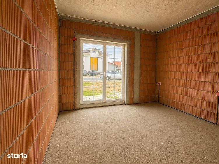Duplex despartit | 4 cam | 2 bai | Toate utilitatile | Zona centrala - 6