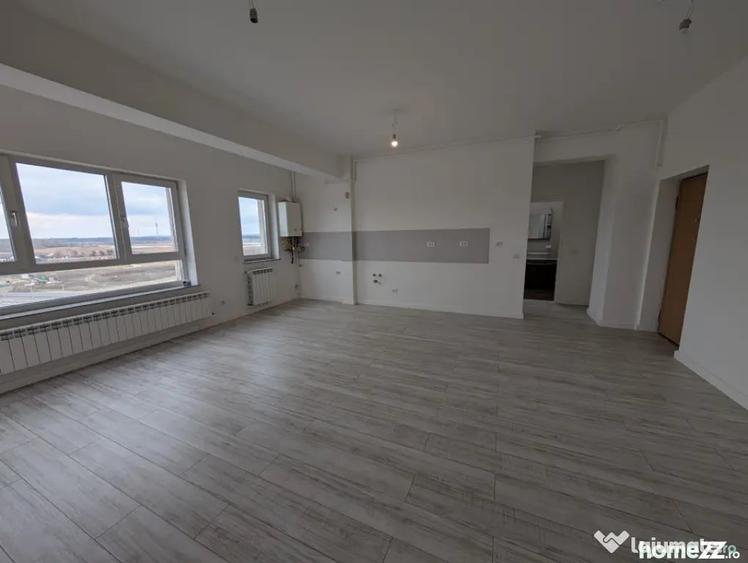 Apartament cu 3 camere decomandat în Ștefan cel Mare