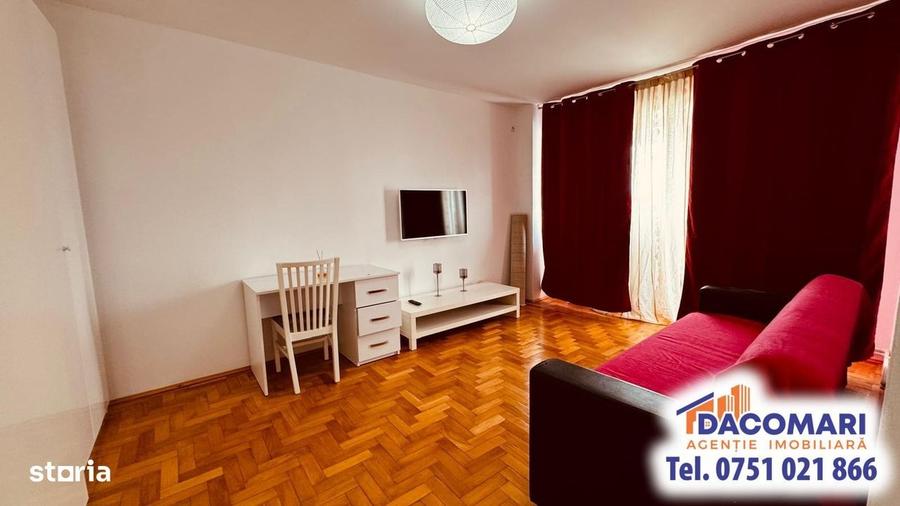 Apartament cu 3 camere decomandat în Mazepa 1 — fotografia 2