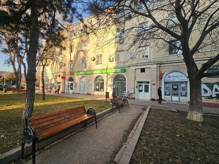 Apartament cu 2 camere decomandat în Bucureștii Noi