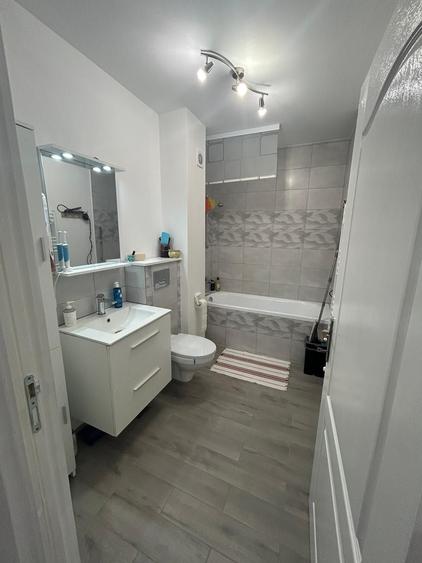 Apartament cu 2 camere decomandat în Apahida