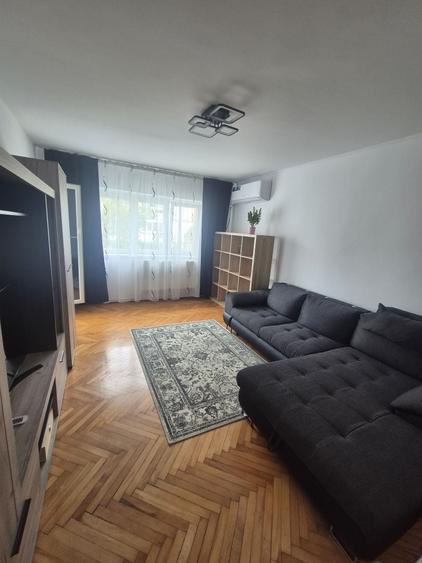 Apartament cu 2 camere decomandat în Micălaca