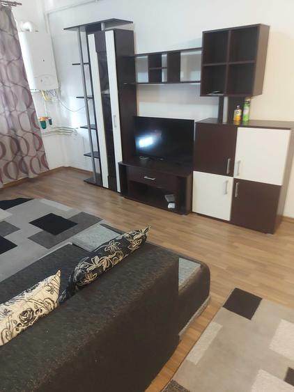 inchiriere apartament MEDIAS - 3