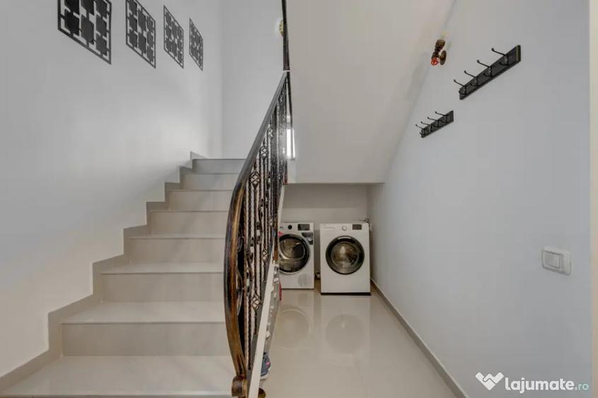 Apartament cu 4 camere decomandat, mobilat în Dobroești