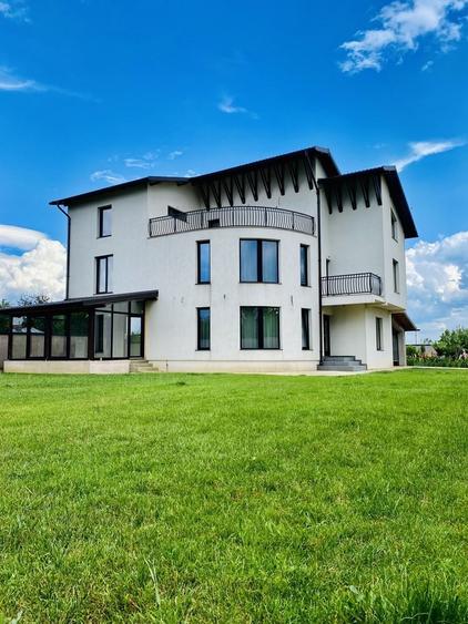 Casă cu 4 camere în Strejnicu