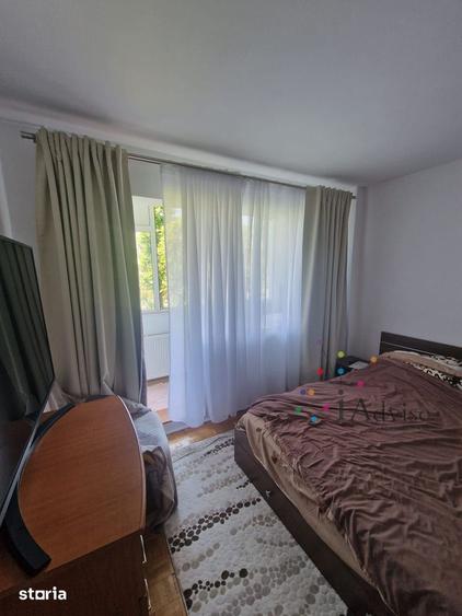 Apartament cu 3 camere în Astra