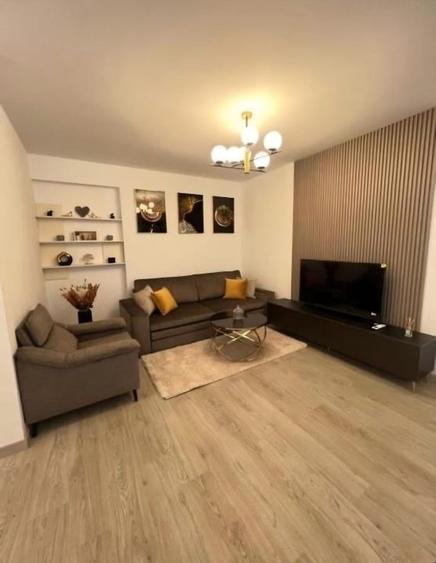 Apartament cu 2 camere, mobilat în Vitan Mall