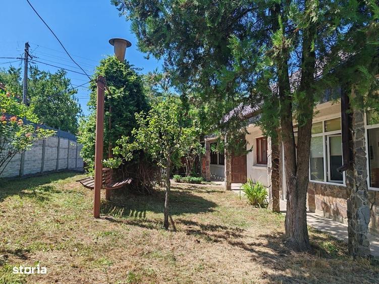 Casă cu 3 camere în Central