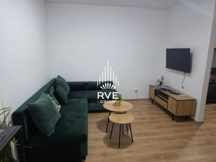 Apartament cu 2 camere în Apărătorii Patriei