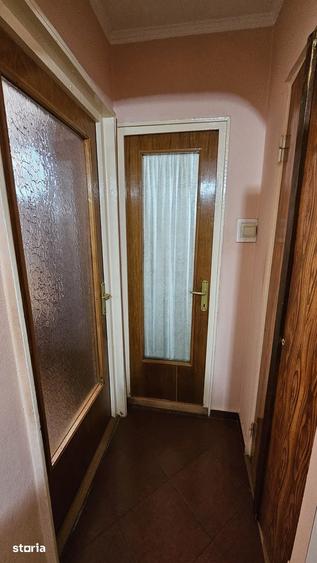 Apartament cu 2 camere decomandat în Micro 13