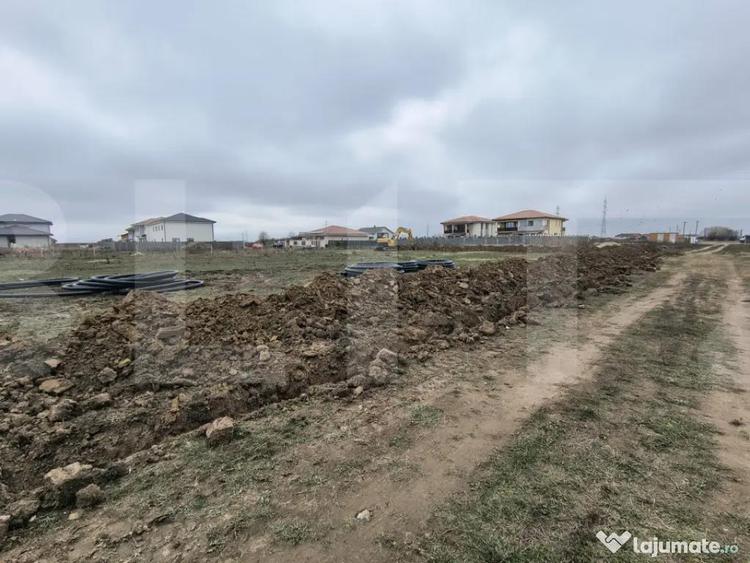 Teren de 828 mp, în Moșnița Veche