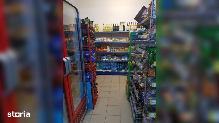 Spațiu comercial, de 128 mp, în Florești