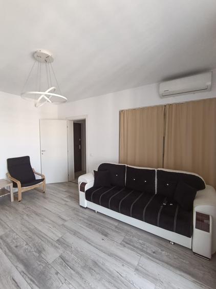 Apartament cu 3 camere decomandat în Lujerului