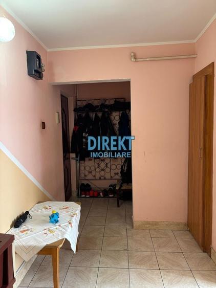 Apartament cu 2 camere semidecomandat în Calea Moldovei