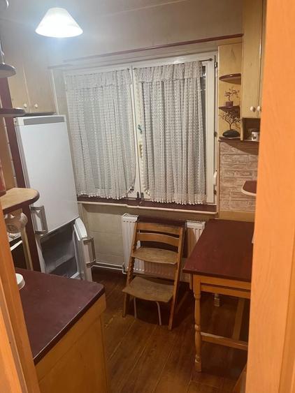 Garsonieră decomandată în Grădiște