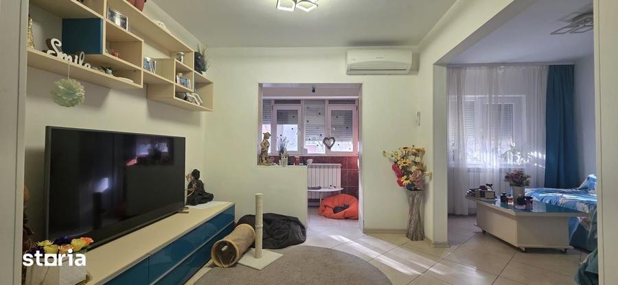 Apartament cu 4 camere decomandat, mobilat în Inel II