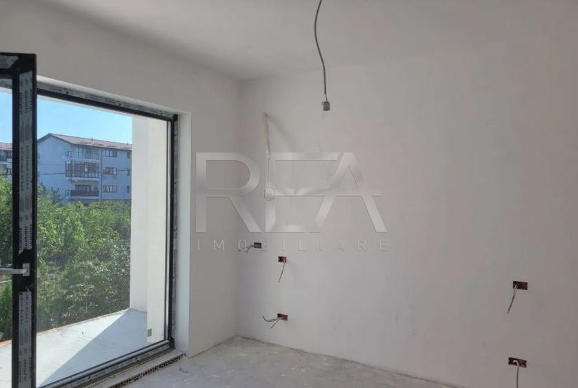 Casă individuală cu 5 camere cu Canalizare în Unirii