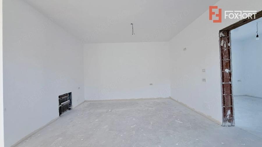 Casă cu 3 camere cu Teren 250 Mp în Albina