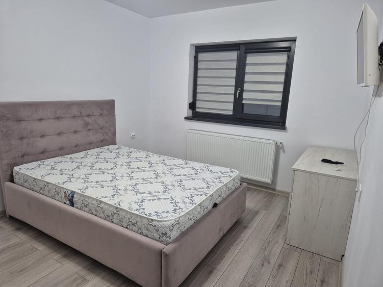 Apartament cu 3 camere decomandat în Geamăna