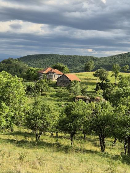 Casă cu 4 camere în Vurpăr