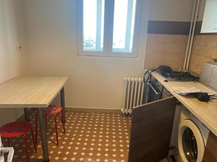 Apartament cu 3 camere în Moșilor