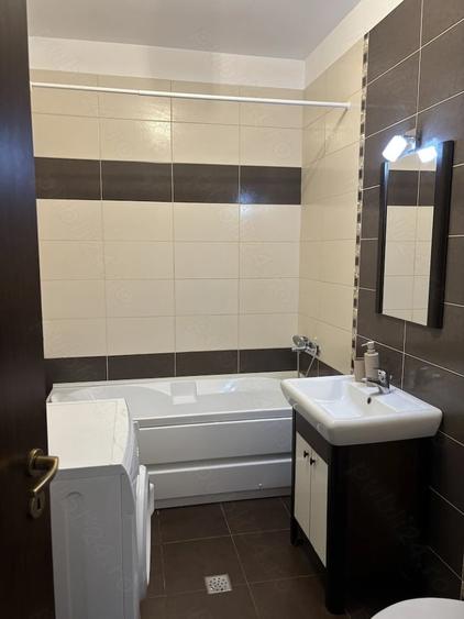 Apartament cu 2 camere decomandat, mobilat în Zorilor
