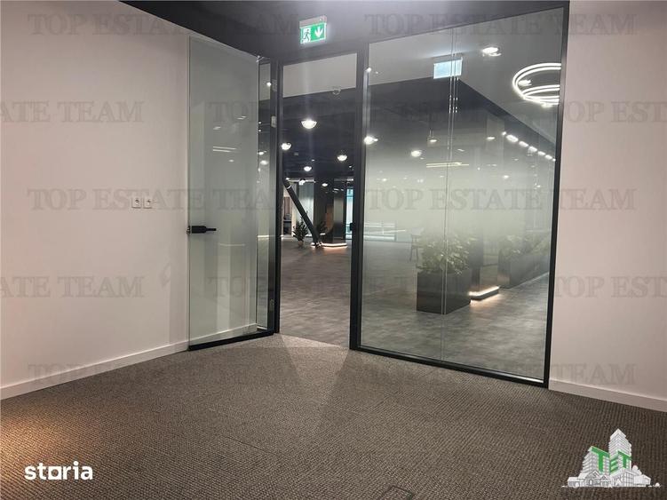 Spațiu comercial, de 300 mp, în Pipera