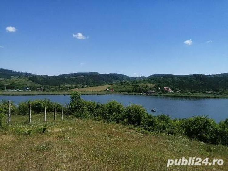 Teren intravilan zona cu destinstie Sport-Turism, langa Lacul STIUCILOR - 5