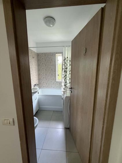 Apartament cu 2 camere decomandat în Exterior Vest