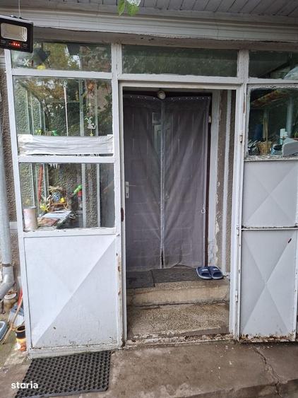 Casă cu 4 camere cu Teren 430 Mp în Central