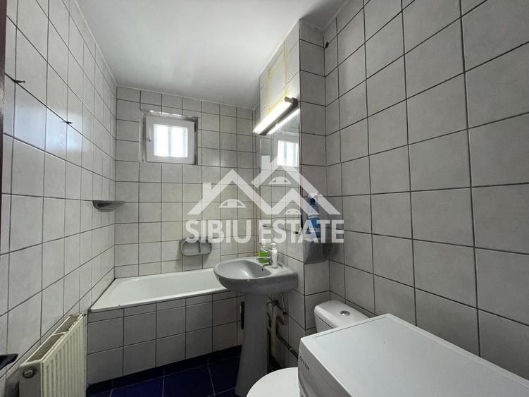Apartament cu 2 camere, mobilat în Terezian
