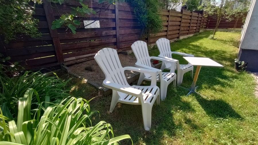 Apartament cu 3 camere decomandat, mobilat în Europa