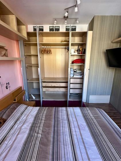 Apartament cu 3 camere decomandat în Chiajna