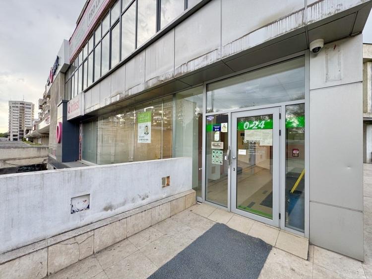 Spațiu comercial, de 240 mp, în Podul de Fier