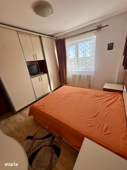 Apartament cu 3 camere în Unirii Nord