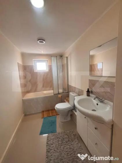 Casă cu 3 camere cu Teren 1300 Mp în Central