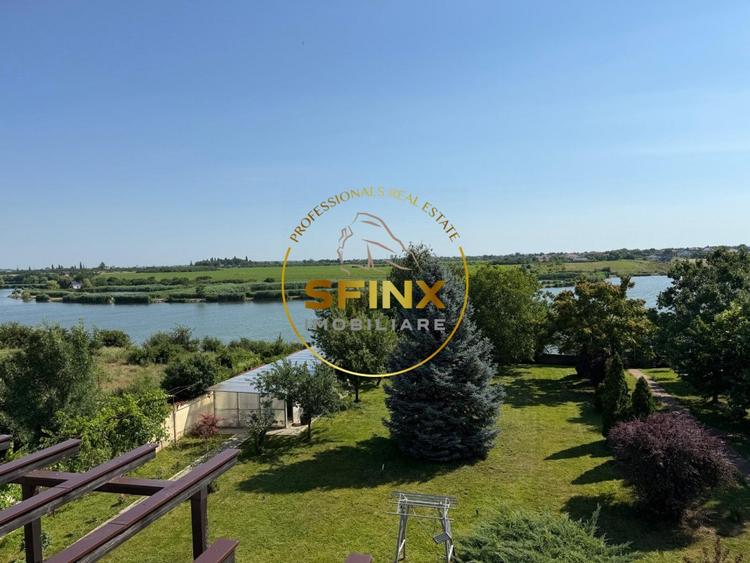 Casă individuală cu 13 camere cu Piscina în Crevedia