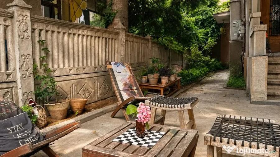 Apartament cu 4 camere semidecomandat în Alba Iulia