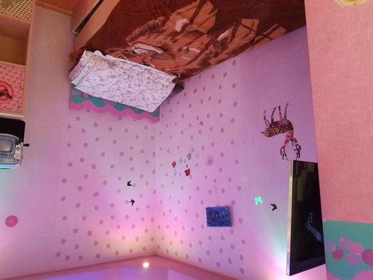 Apartament cu 3 camere decomandat în Drumul Taberei