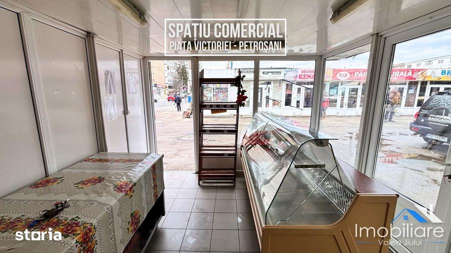 Spațiu comercial, de 20 mp, în Petros
