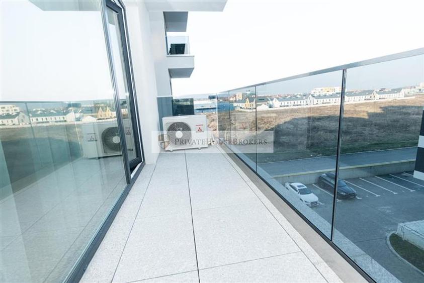 Apartament cu 2 camere semidecomandat, mobilat în Pipera