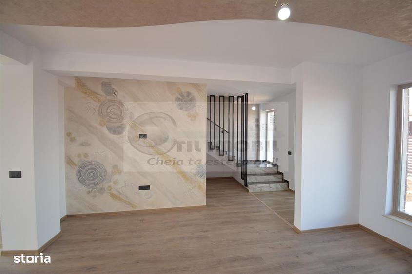 Casă cu 4 camere cu Teren 172 Mp în Rediu