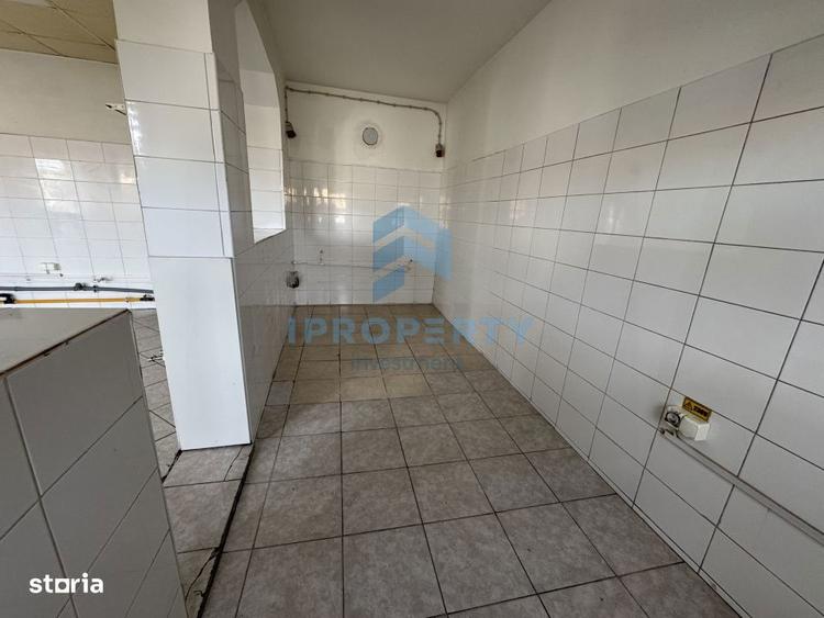 Spațiu comercial, de 140 mp, în Apărătorii Patriei