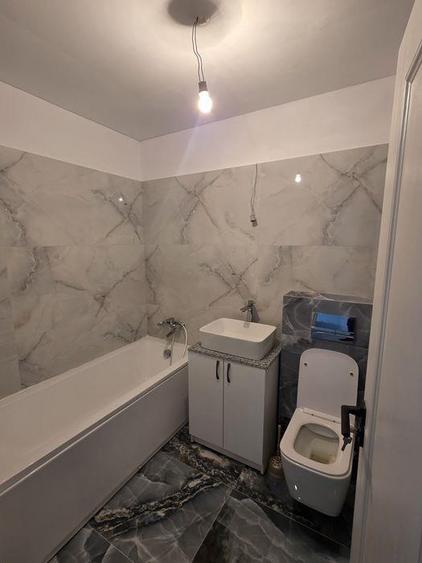 Apartament cu 2 camere decomandat în Cug